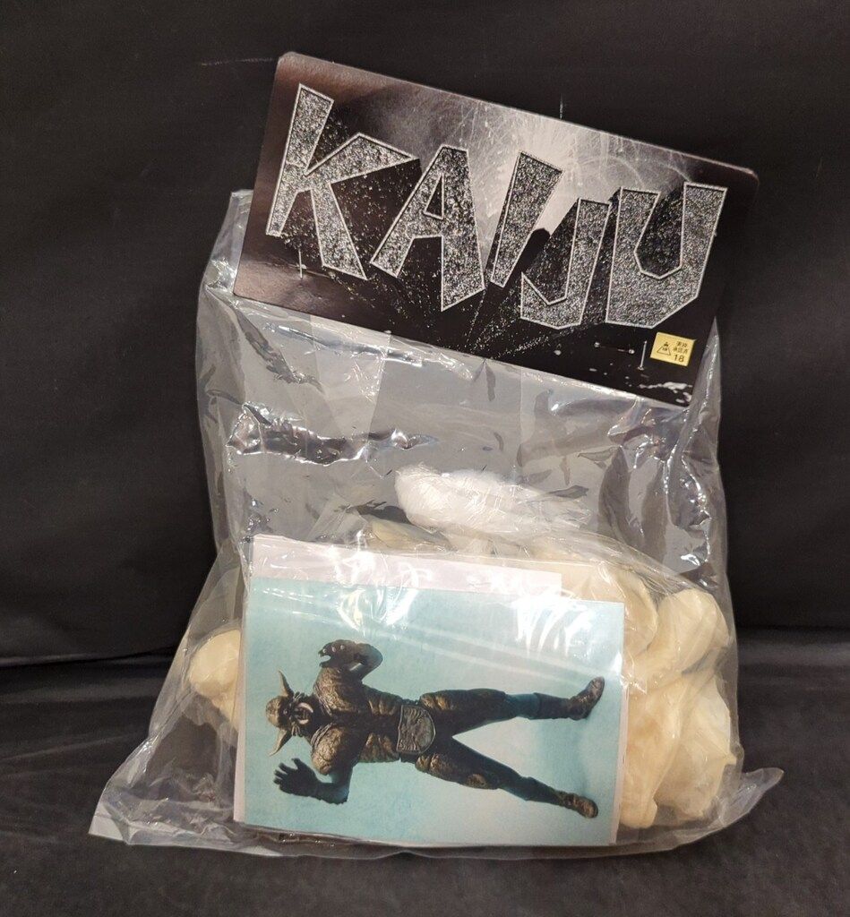 マーミット ソフビキット 狼男