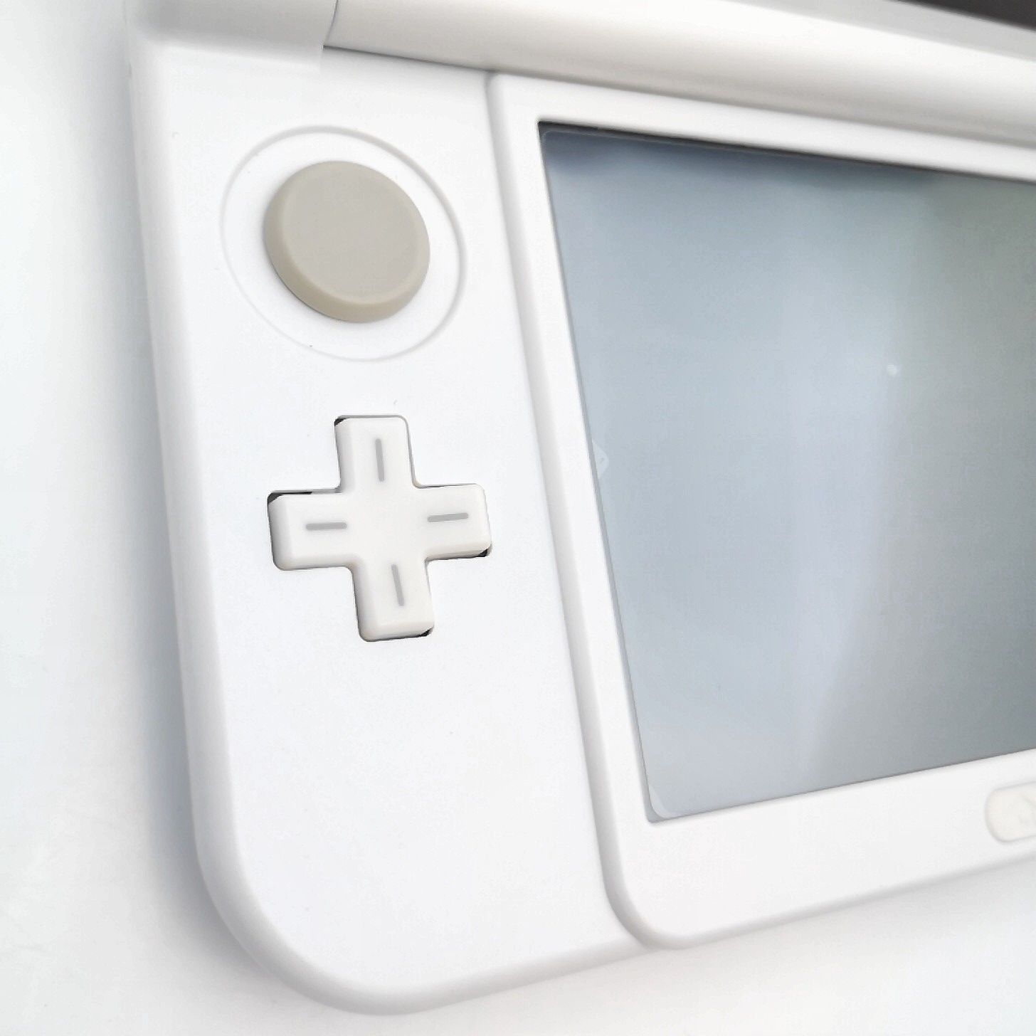 上下IPS液晶 Newニンテンドー3DS LL ホワイト - メルカリ 上下IPS液晶 Newニンテンドー3DS LL ホワイト - メルカリ
