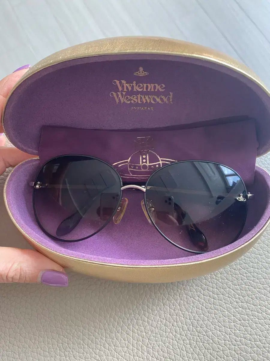 Vivienne Westwood ヴィヴィアンウエストウッド WESTWOOD サングラス