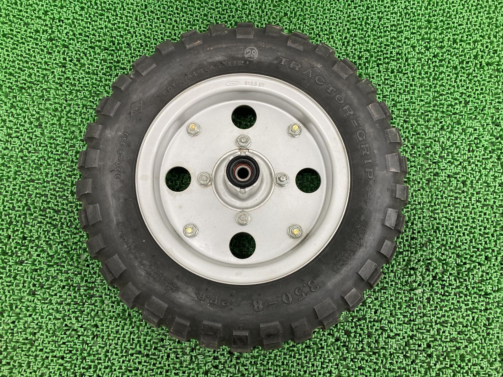 モンキー ホイール ハブつき z50 ストア Z50ホイール2.5 / 3.5 / 4.0