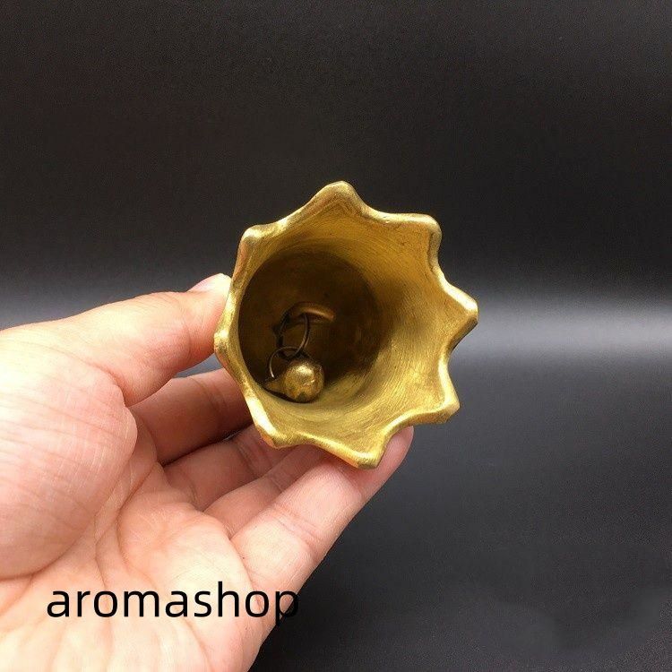銅製 法器 鐘 八宝鈴 置物 装飾品 工芸品 美術品 金銅宝塔鈴｜奈良国立博物館