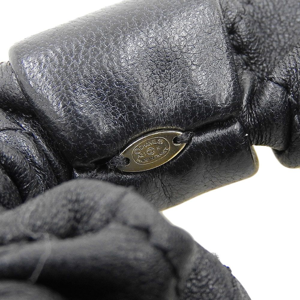 箱付超美品 シャネル CHANEL 2021年商品 マトラッセ キルティング 