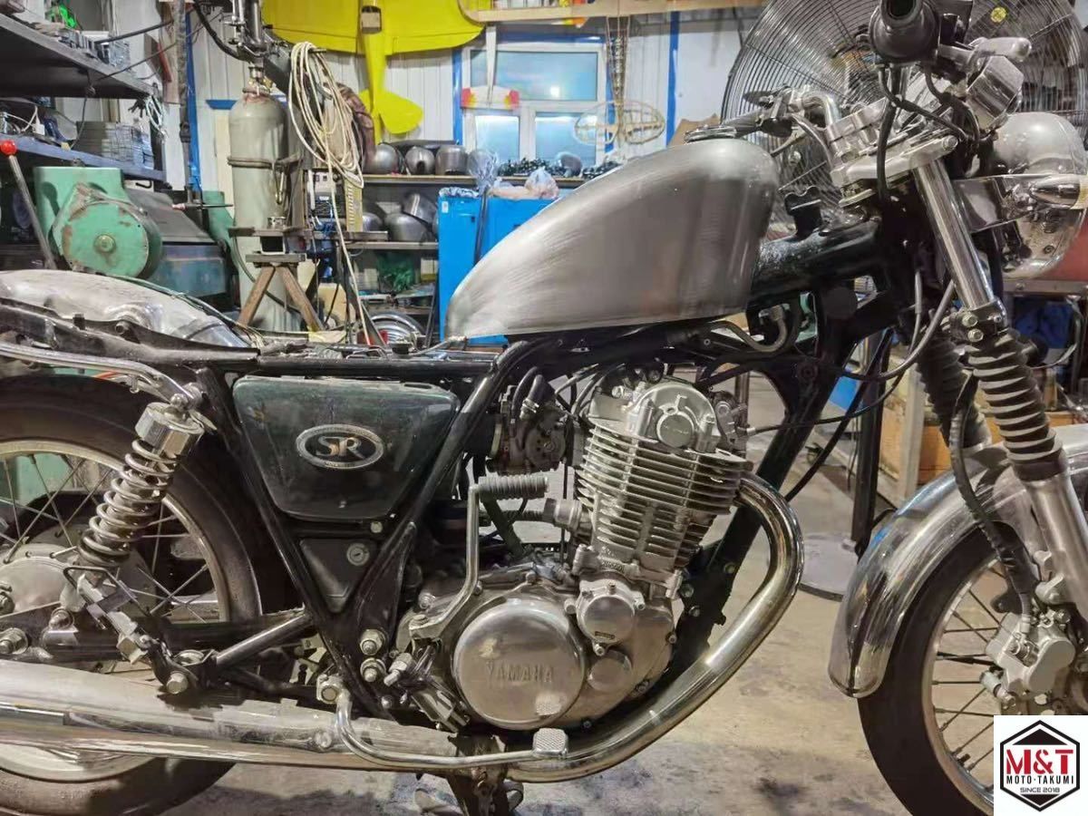 T-31 2番形状 ヤマハ YAMAHA SR400-SR500 ナロースポーツスタータンク ボルトオン タンク製作工房 BRIGHTFACE_UK