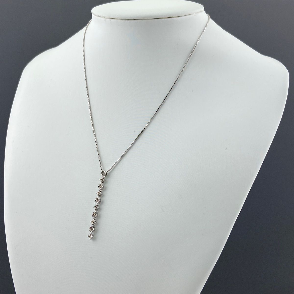 バイセルジュエリーメレダイヤ デザインネックレス K18 - ネックレス