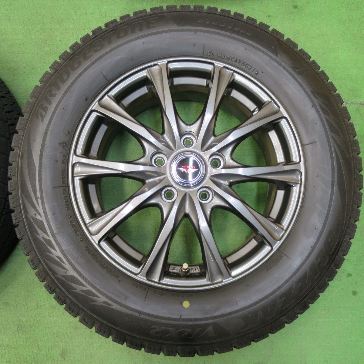 21年 215/65R16 BS ブリザックVRX2 アルファード