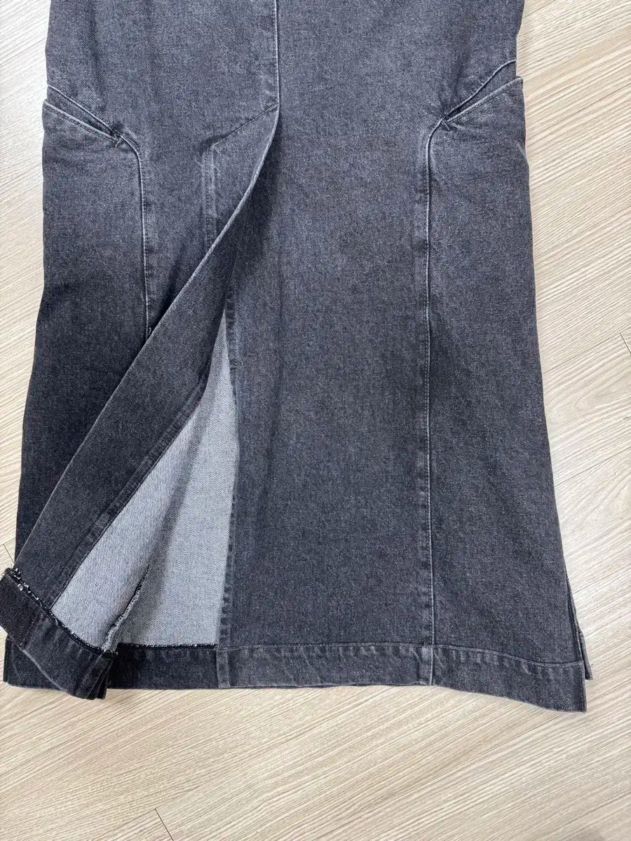 ロング丈スカート aw23