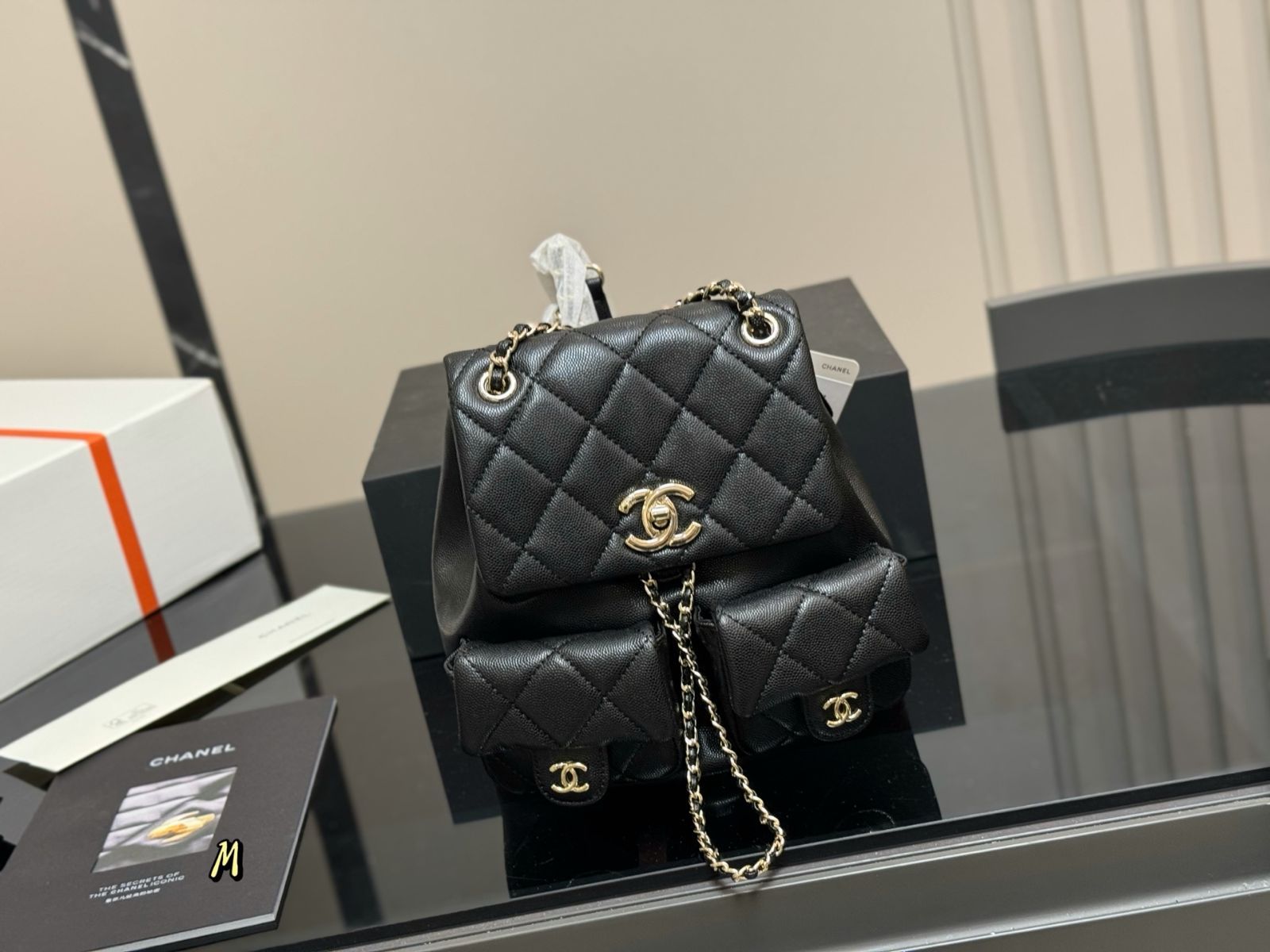 今日 CHANEL Duma バックパック 23P ブラック - ゴールド 小青蛙柄 今在庫