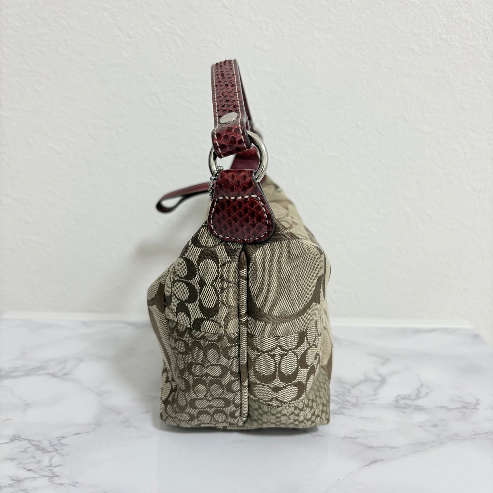 美品☆ Coach Hobo Signature accessory pouch y2k コーチ