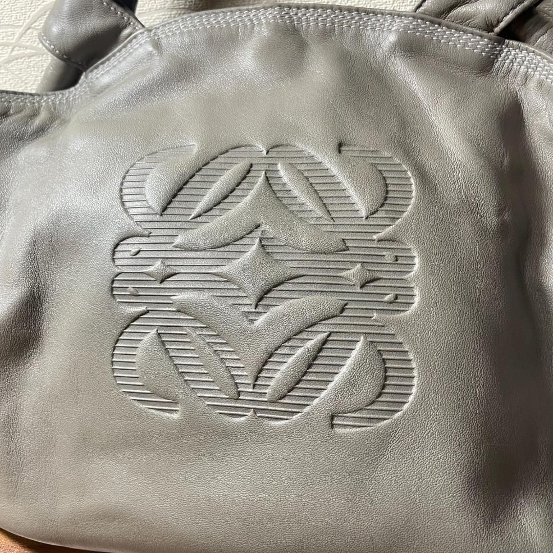 美品】LOEWE ナッパアイレ ハンドバッグ 羊革 シルバーグレー