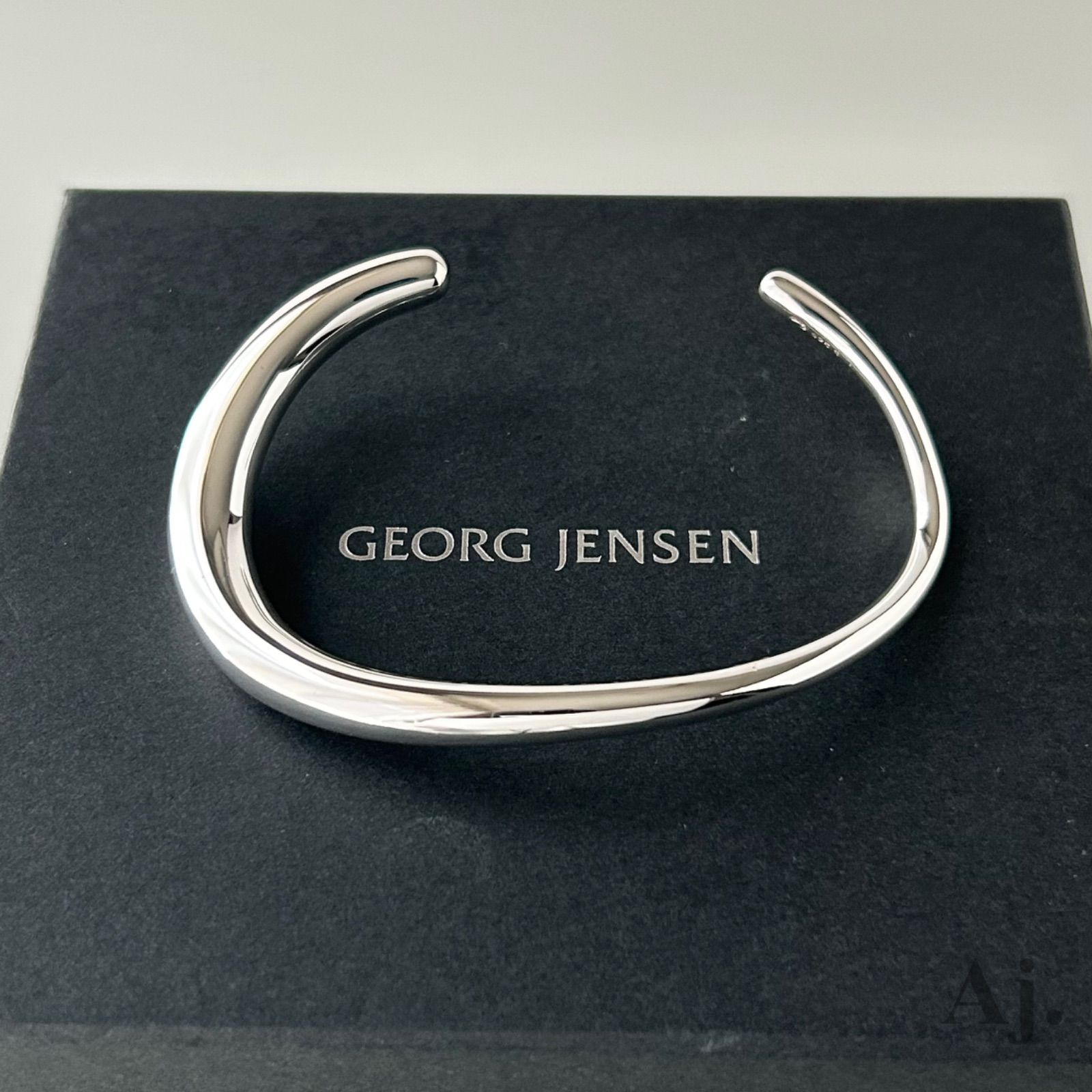 アトリエダンタン　N Hollywood バングル アトリエダンタン N Hollywood バングル アトリエダンタン N Hollywood