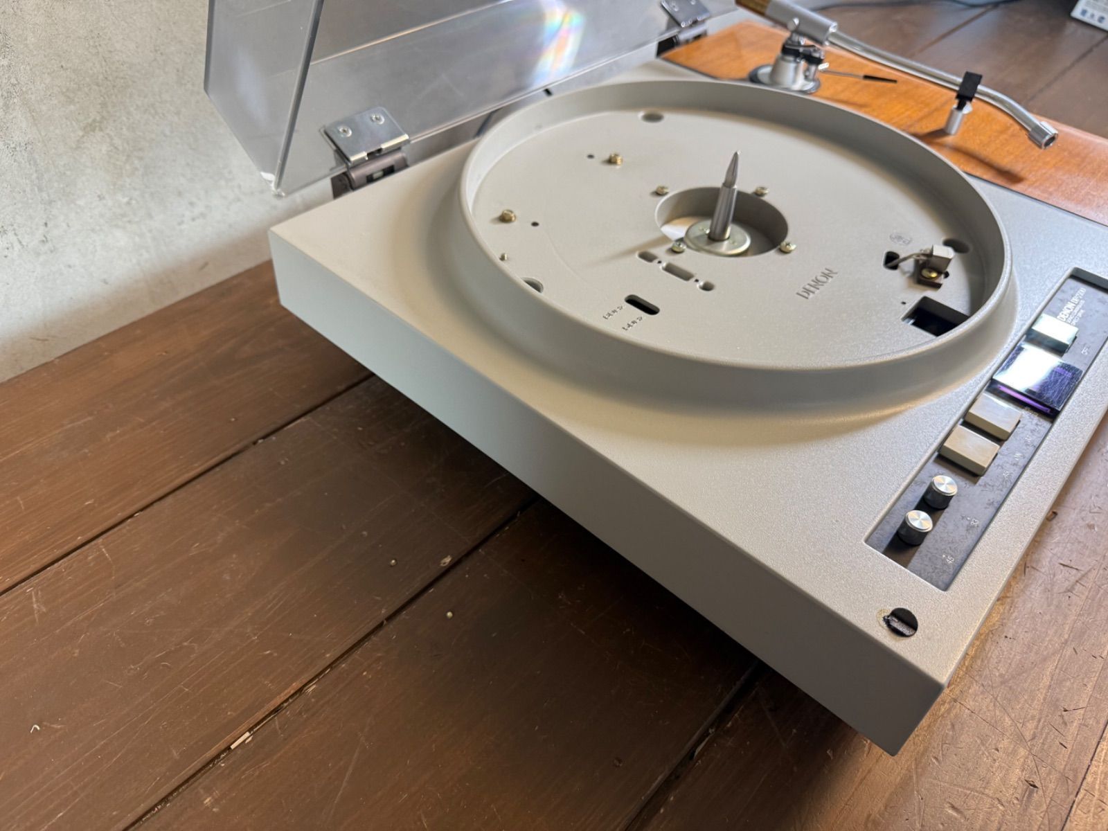 レコードプレーヤー 通電