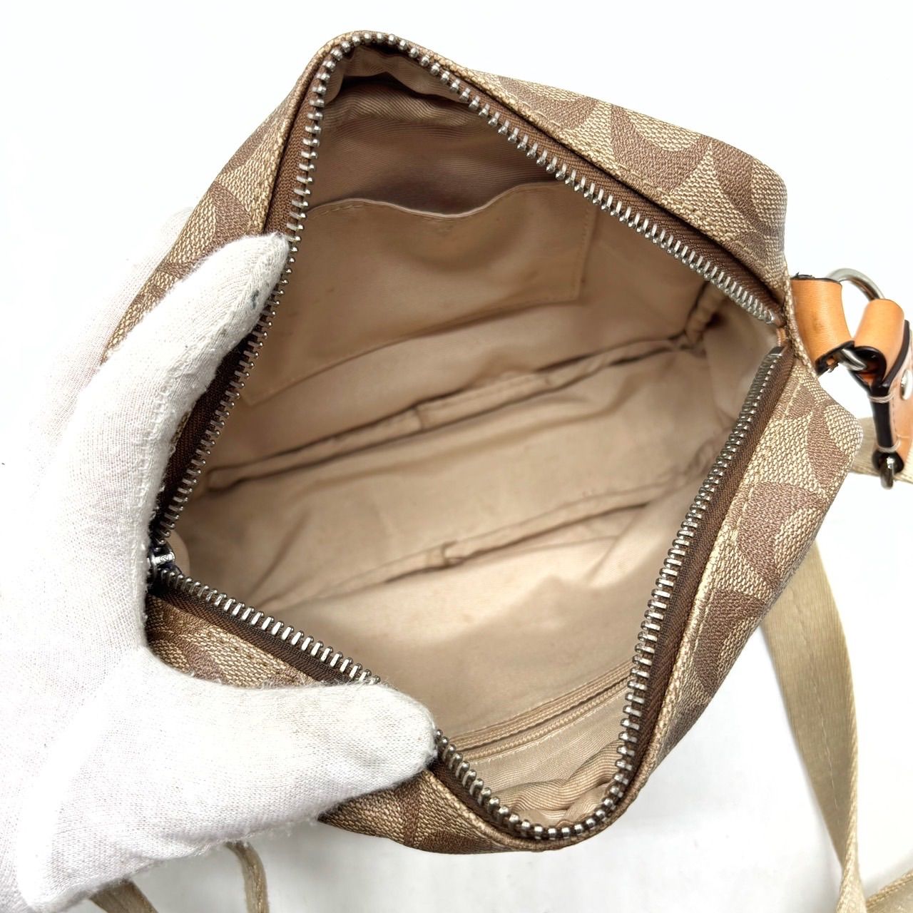 ブランド別 良品 COACH トートバッグ PVCレザー ベージュ シグネチャー 
