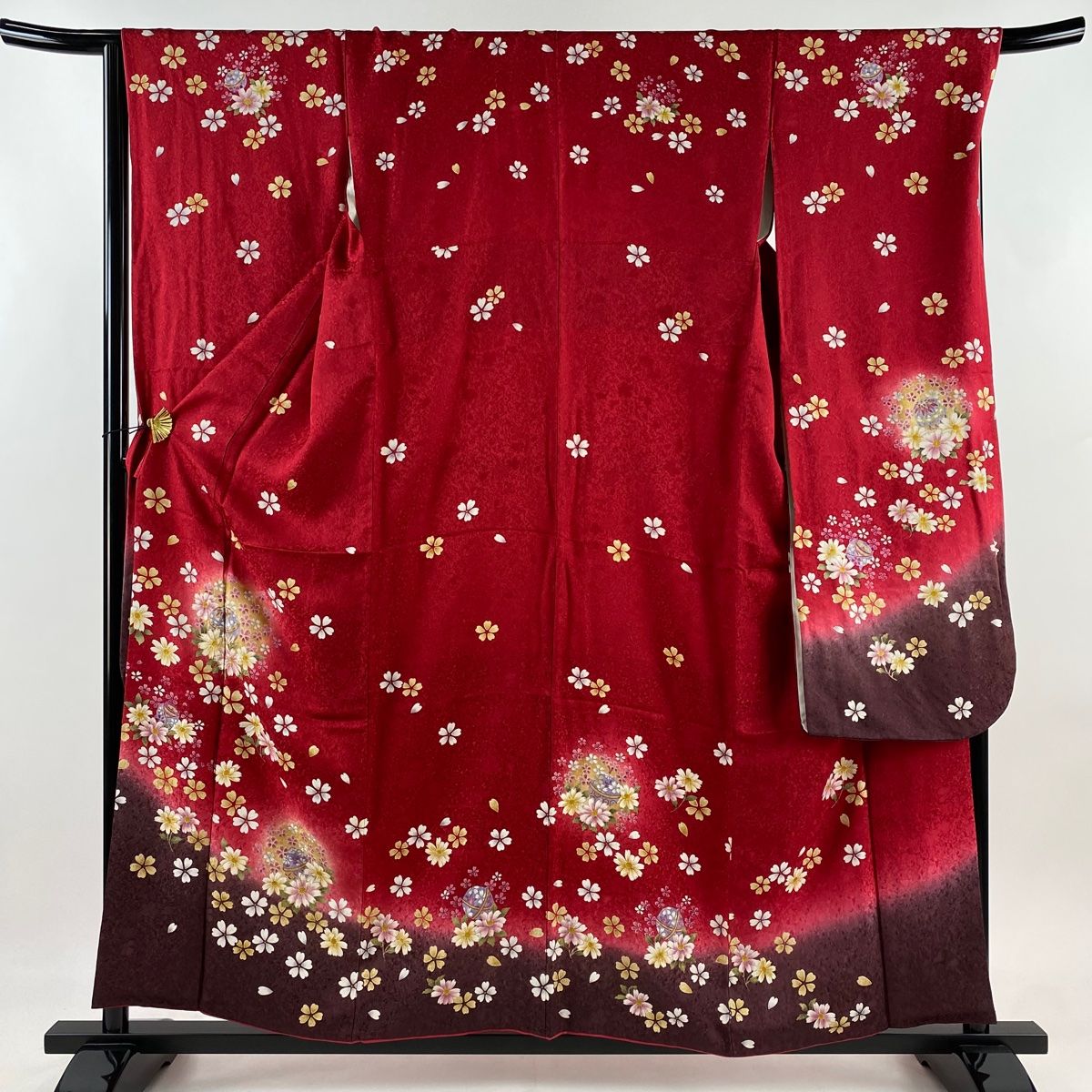 ようちん♡様美品 振袖 フルセット 身丈161 裄66.5 赤 花 扇 刺繍衿 ようちん♡様美品 振袖 フルセット 身丈161 裄66.5 赤 花 扇
