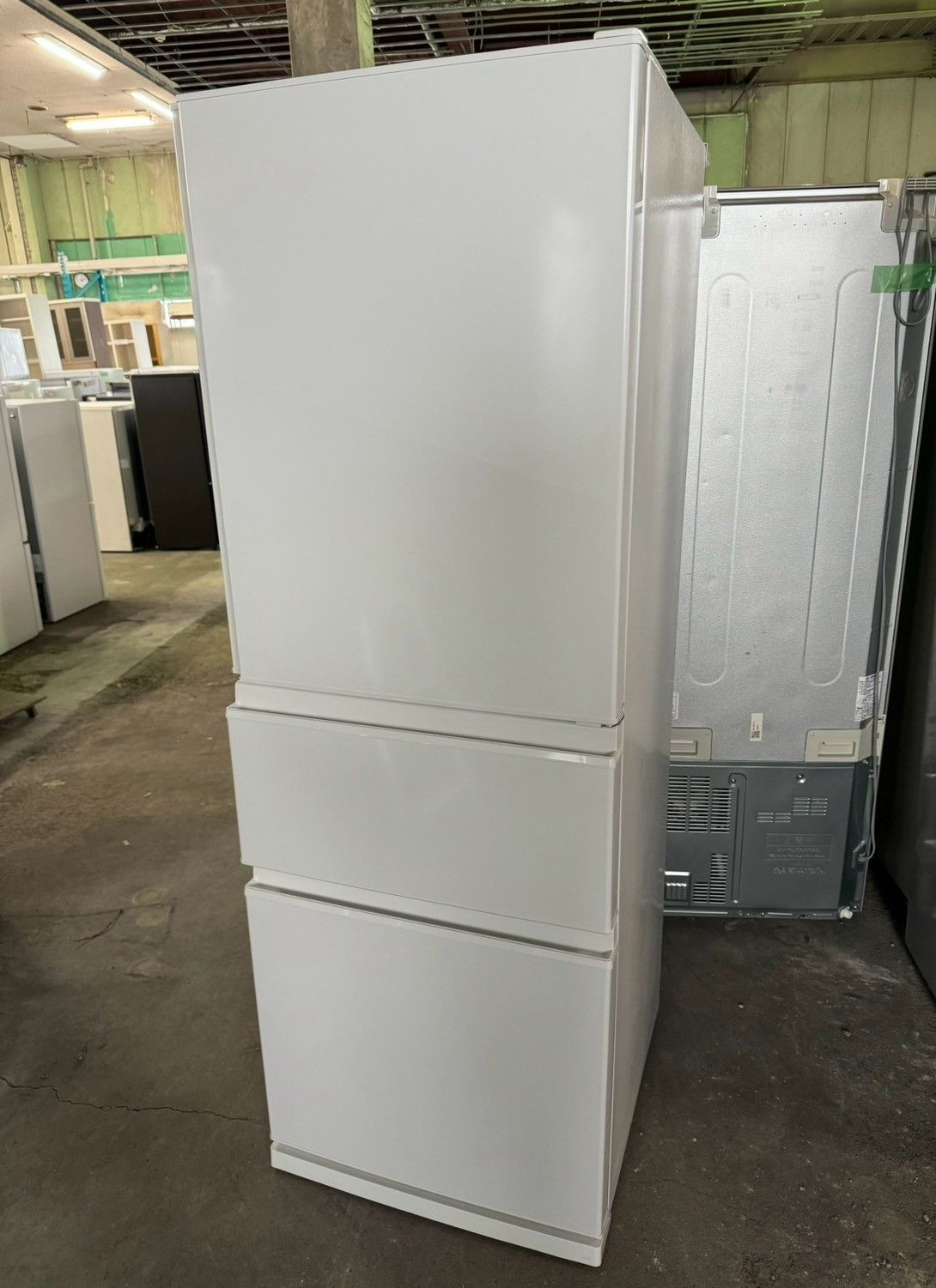 商談中)三菱 ノンフロン冷凍冷蔵庫 2023年製