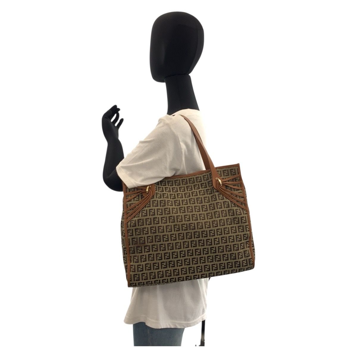 FENDI フェンディ ズッキーノ ブラウン ゴールド金具 キャンバス