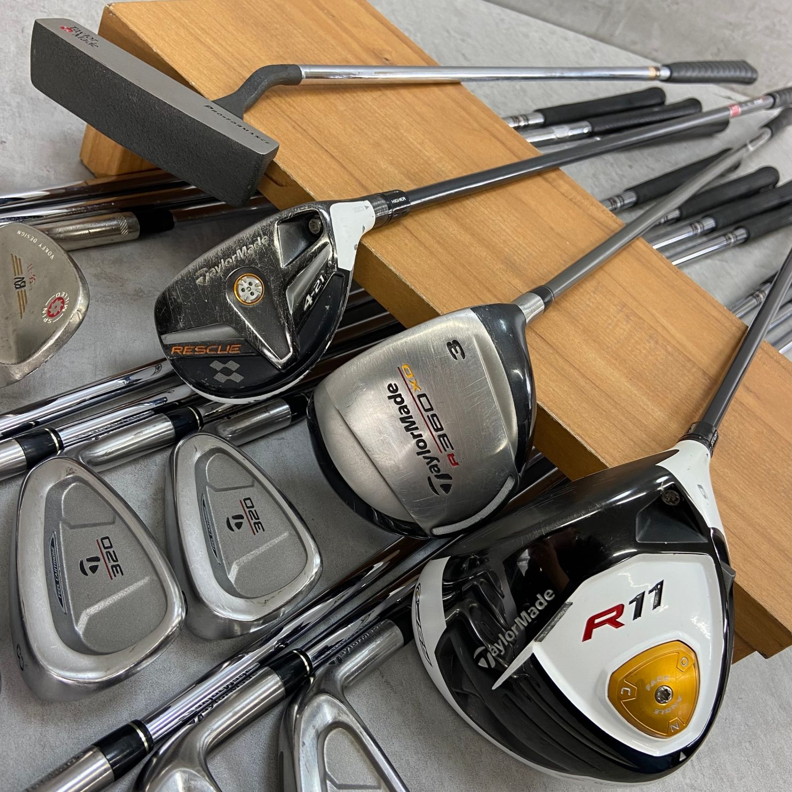 テーラーメイド Ping Titleistゴルフクラブ セット 右利き用