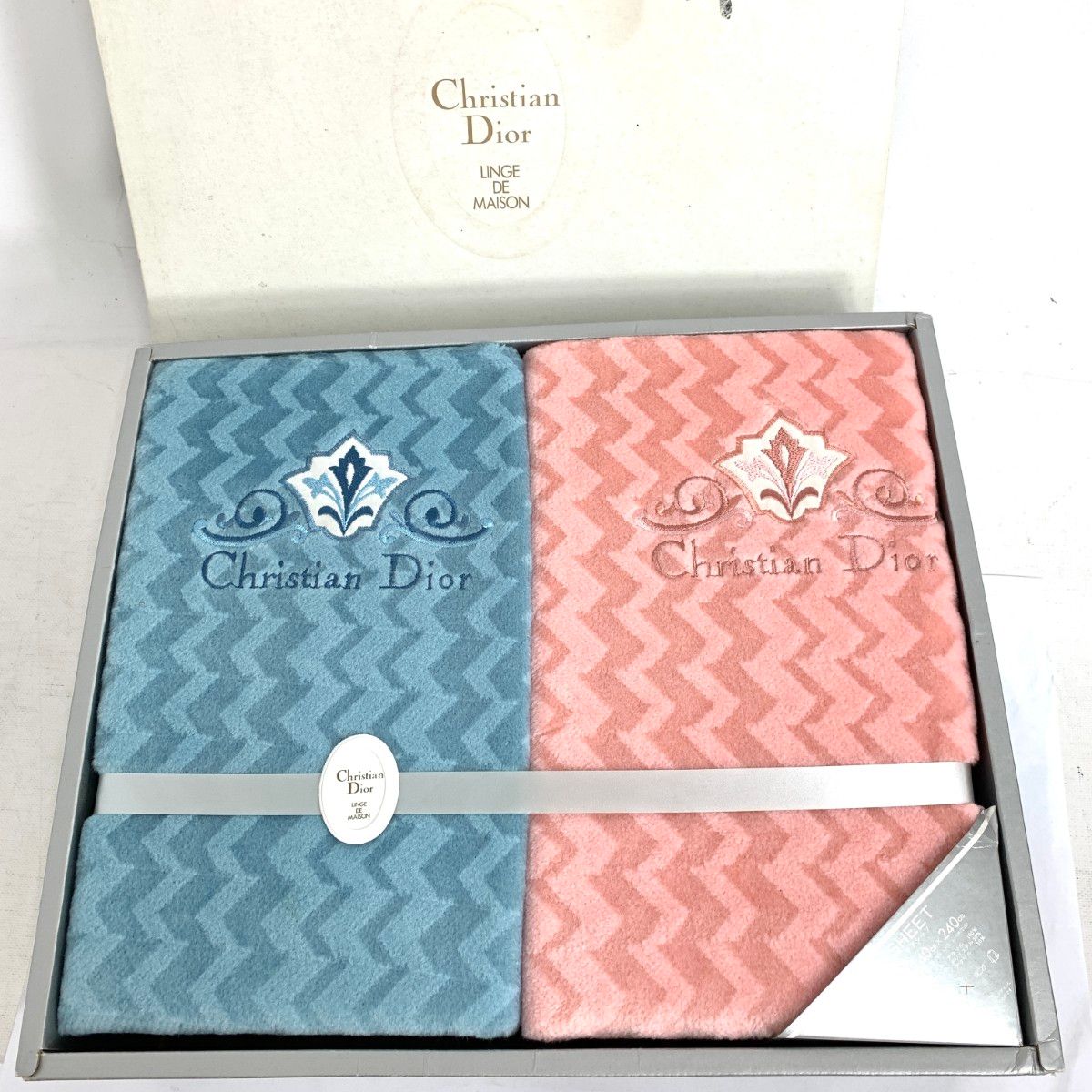 Christian Dior クリスチャンディオール ボアシーツ2点セット ロゴ刺繍|アクリル|ピンク＆ブルー | 240001164159