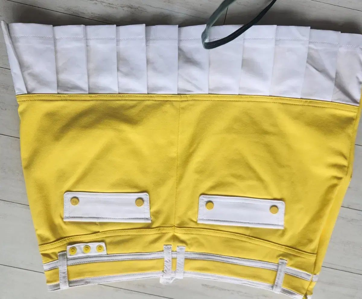 本物のカステルバジャックゴルフスカート