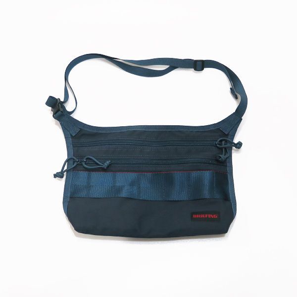 美品 BRIEFING ブリーフィング MULTI SACOCHE MW マルチ サコッシュ 