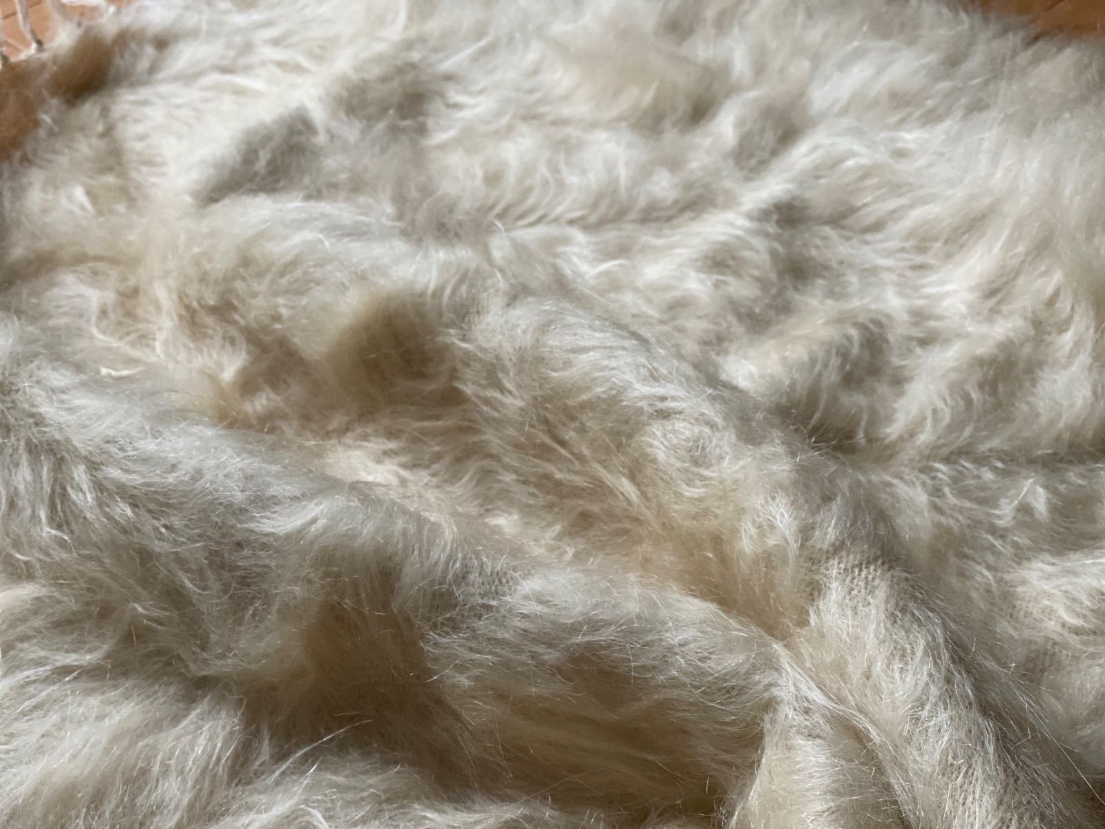 インテリアだけでなくキャンプや車に一枚あると便利 暖かくモフモフふわふわ