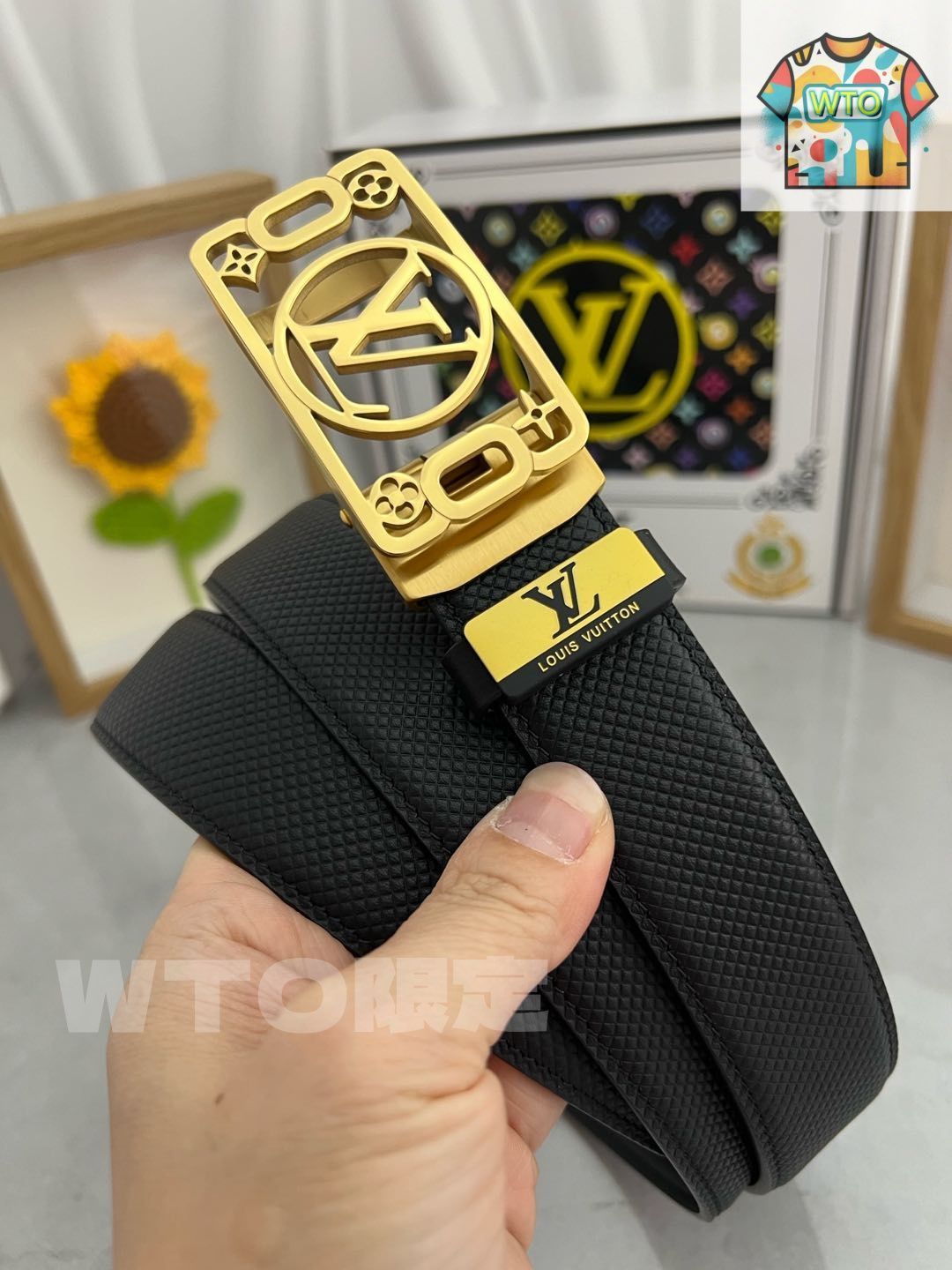 ⭐︎LOUIS VUITTON⭐︎ ベルト　ほぼ未使用 今日WTO】Louis Vuitton ルイヴィトン レザーベルト-1-TB94