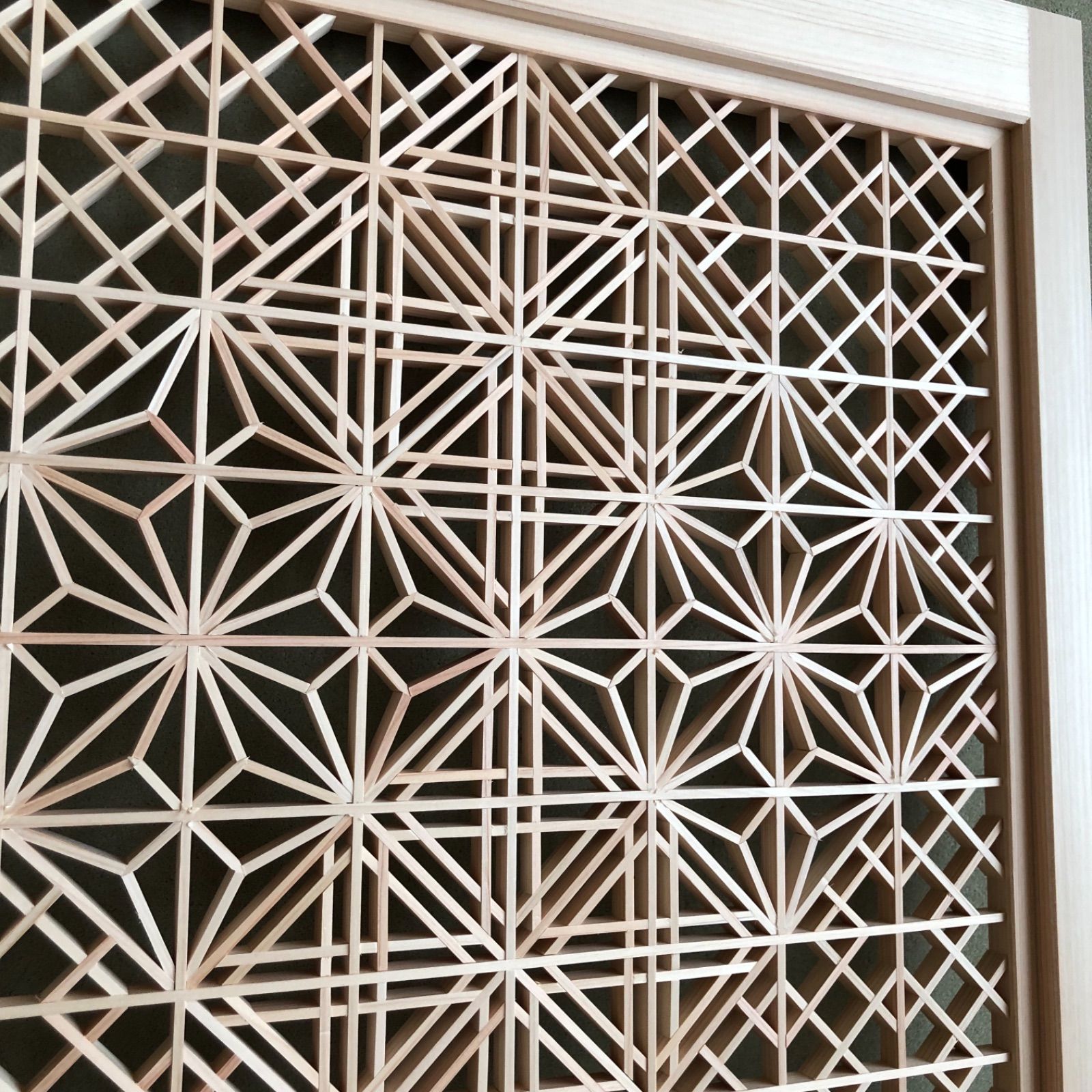 組子細工　木製 アートパネル 約59cm x 56cm 組子細工アートパネル - TURTLELOCK'S GALLERY | minne 国内最大