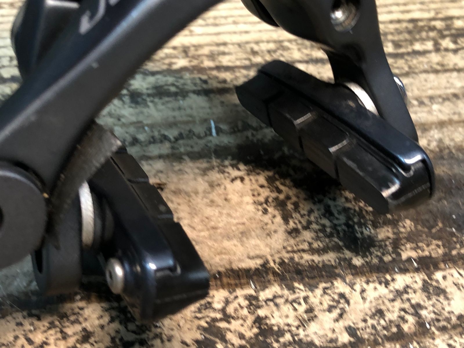 キャリパーブレーキ