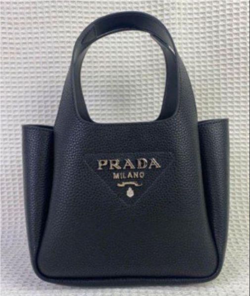 PRADA レザー トートバッグ ハンドバッグ 新品 ブラック - メルカリ