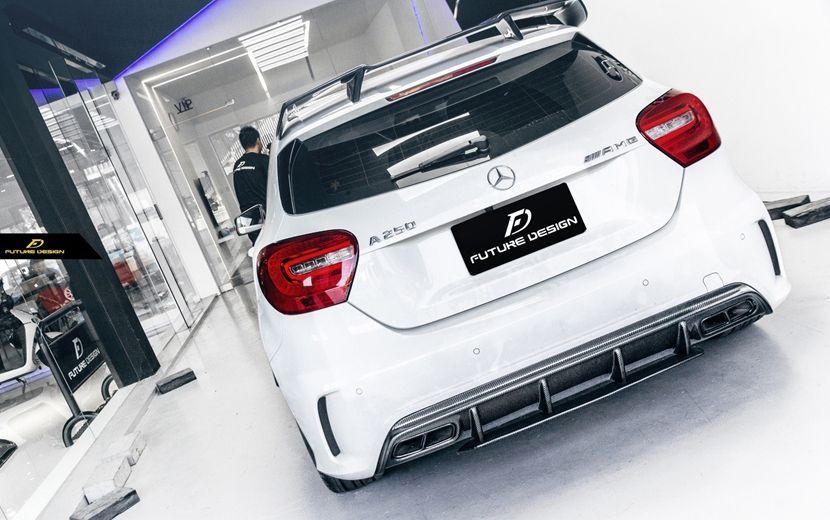 FUTURE DESIGN】BENZ メルセデス・ベンツ W176 Aクラス AMGバンパー用