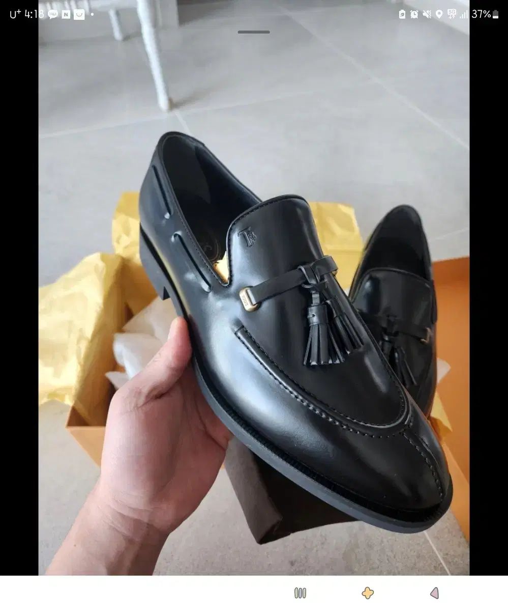 TOD S トッズ アーモンド タッセル ローファー 8 サイズ 韓国 275 戦後
