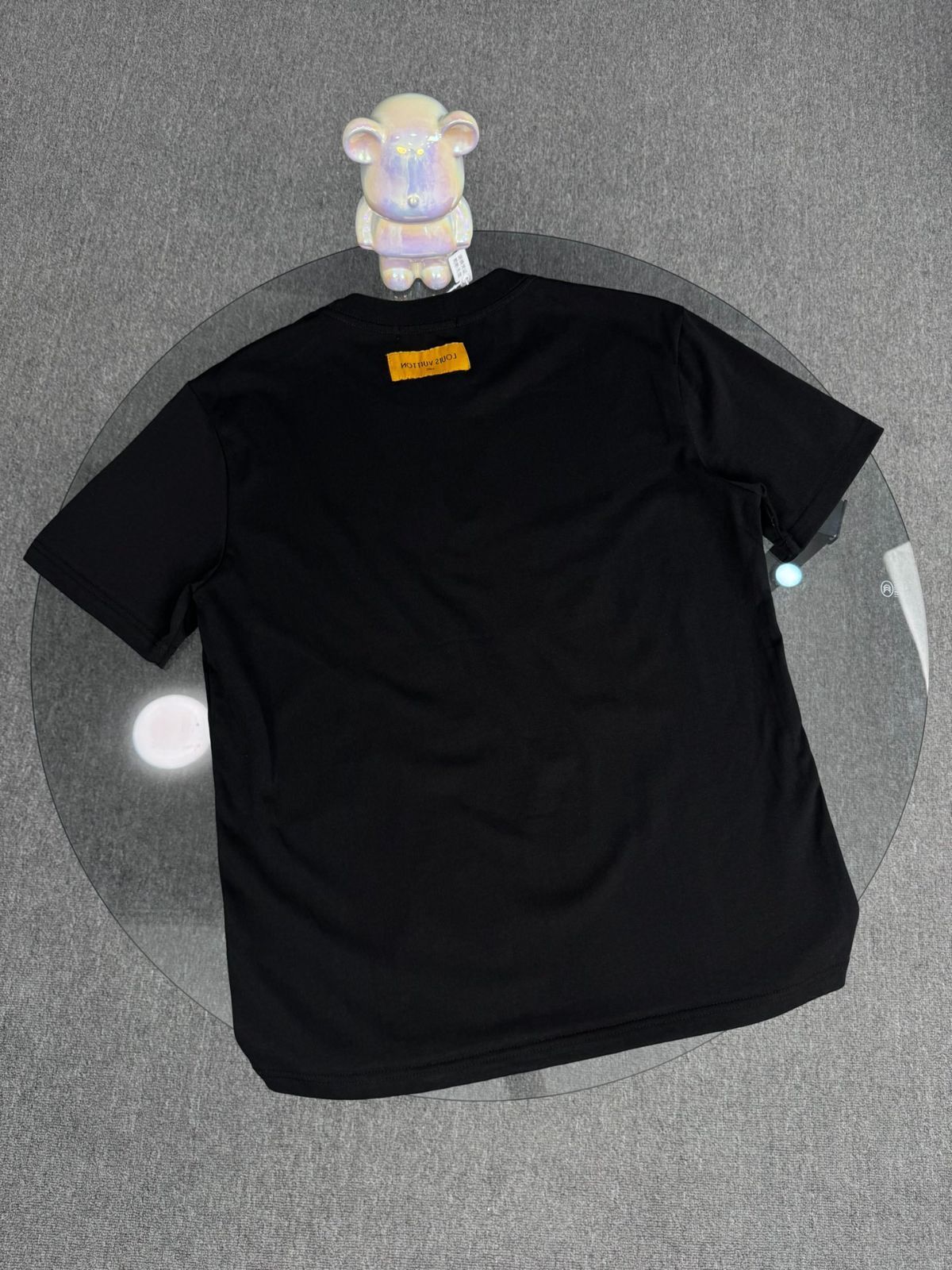 LOUIS VUITTON クルーネック半袖Tシャツ グラフィックジャカード ショートスリーブクルーネック ｜ルイ