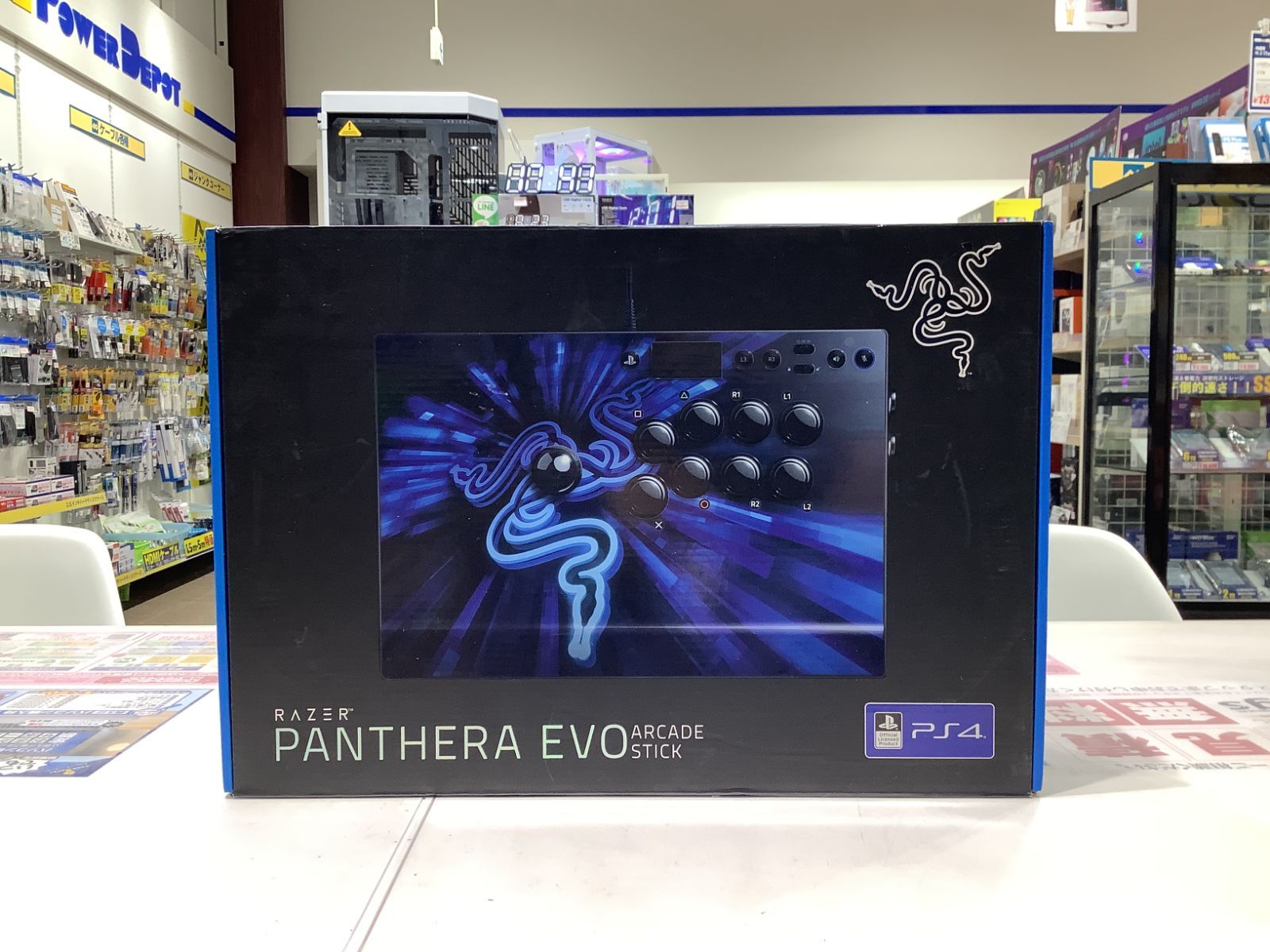 【中古】Razer Panthera Evo アーケードコントローラー