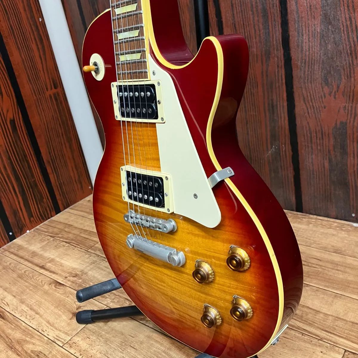 併売】Epiphone Japan LPS-85F エレキギター エピフォン【むつ61-0226】 - メルカリ