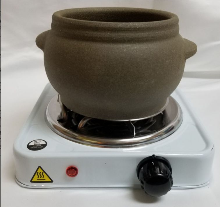 黄土壺と電気コンロ