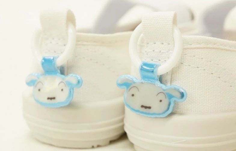 送料込み♪】アイプランニング シューズタグ クレヨンしんちゃん