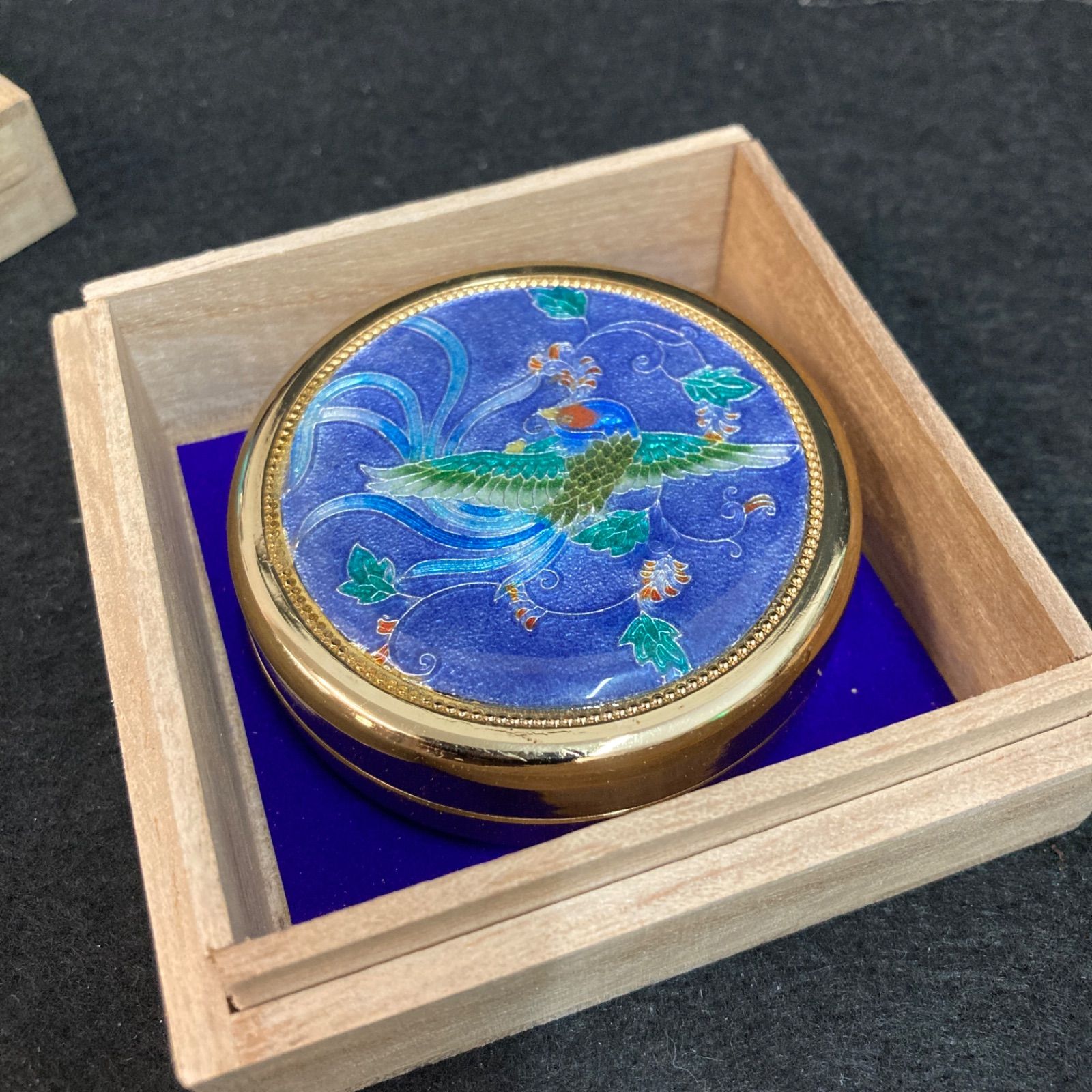 七宝焼 印籠 七宝焼 印籠 根付 水戸黄門でおなじみ♡緻密でかっこよすぎる