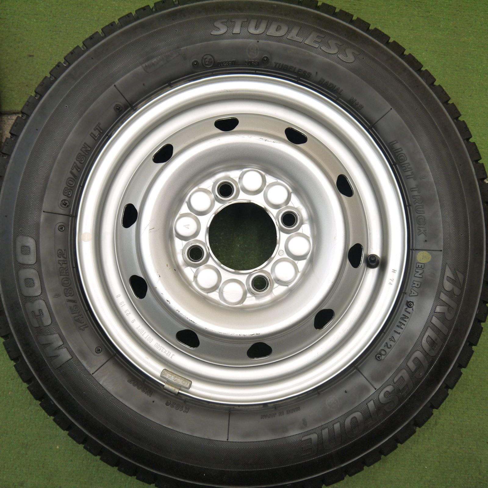 100％品質保障！ キレイ スタッドレス 145 80R12 80 78N ブリヂストン W300 TOPY スチール ホイール 12インチ PCD100 4H 5091003Hス