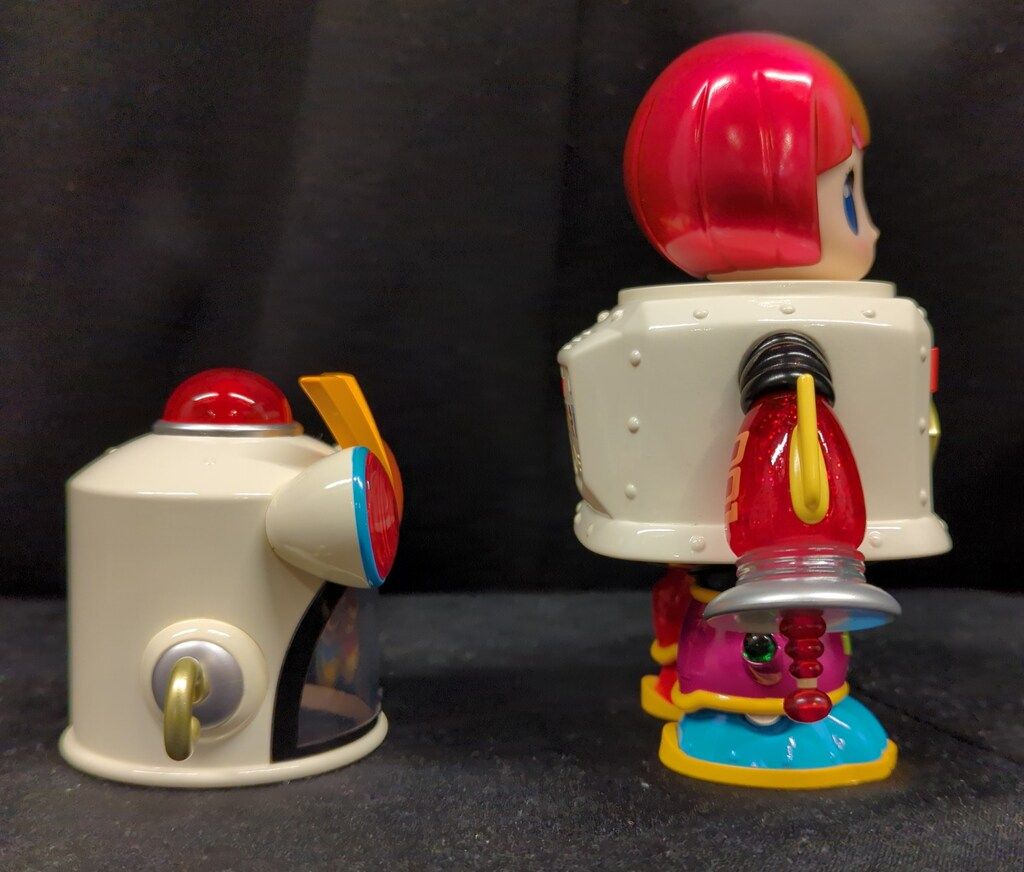 POP MART 上野陽介 HAPICO マシーン ビッグサイズ - メルカリ