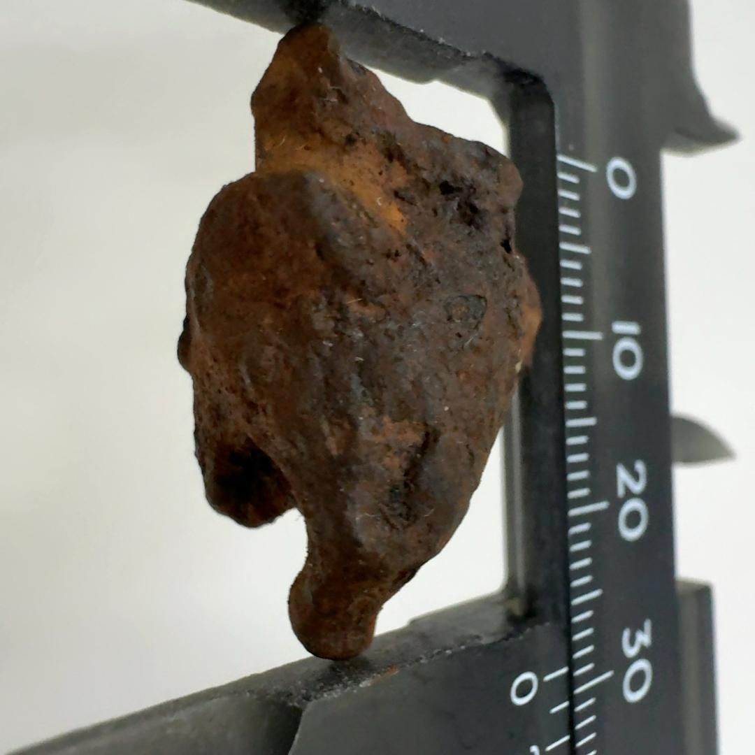 【E28395】 ホワイトコート 鉄ニッケル隕石 隕石 アイアン メテオライト 天然石 パワーストーン