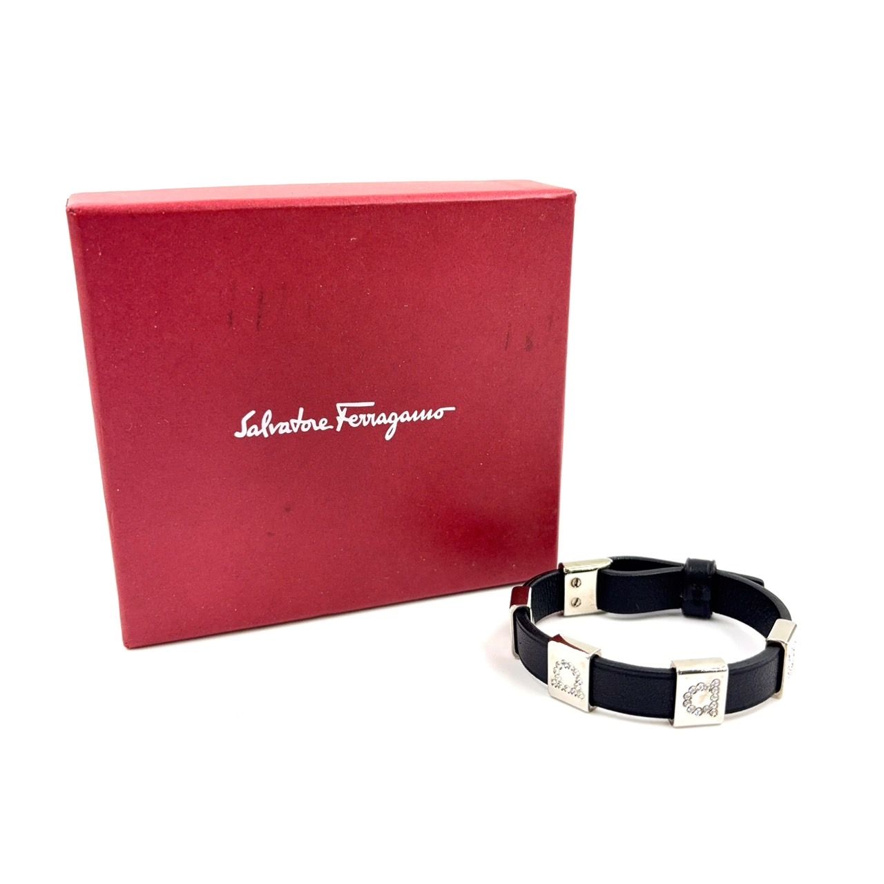 Salvatore Ferragamo ガンチーニ柄 レザー×メタル ブラック