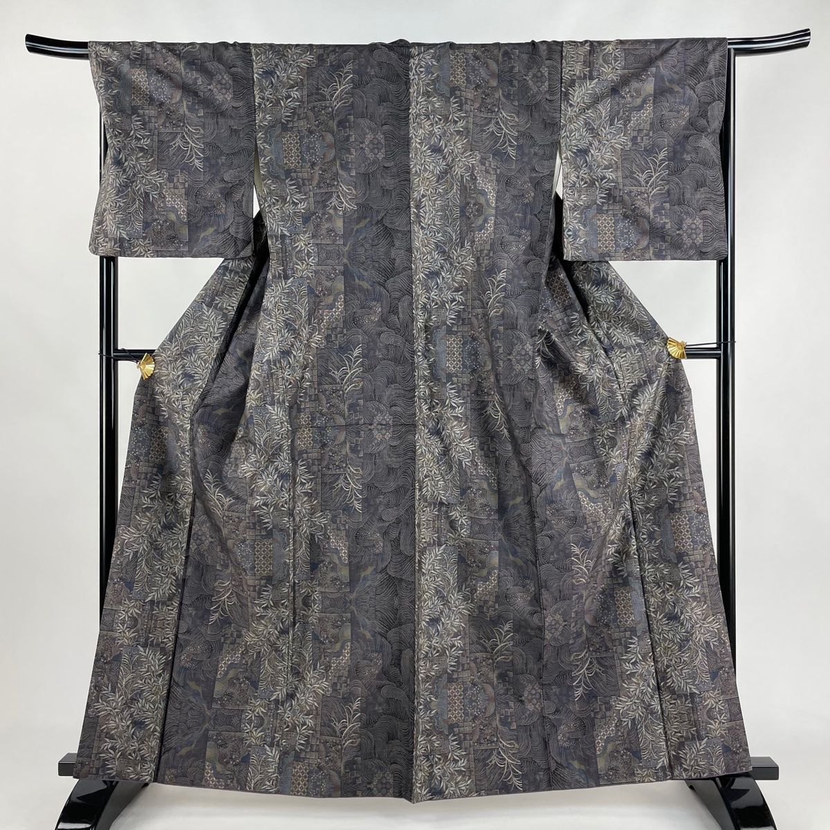 紬 身丈161.5cm 裄丈67cm M 袷 波 葉柄 灰紫 正絹 名品