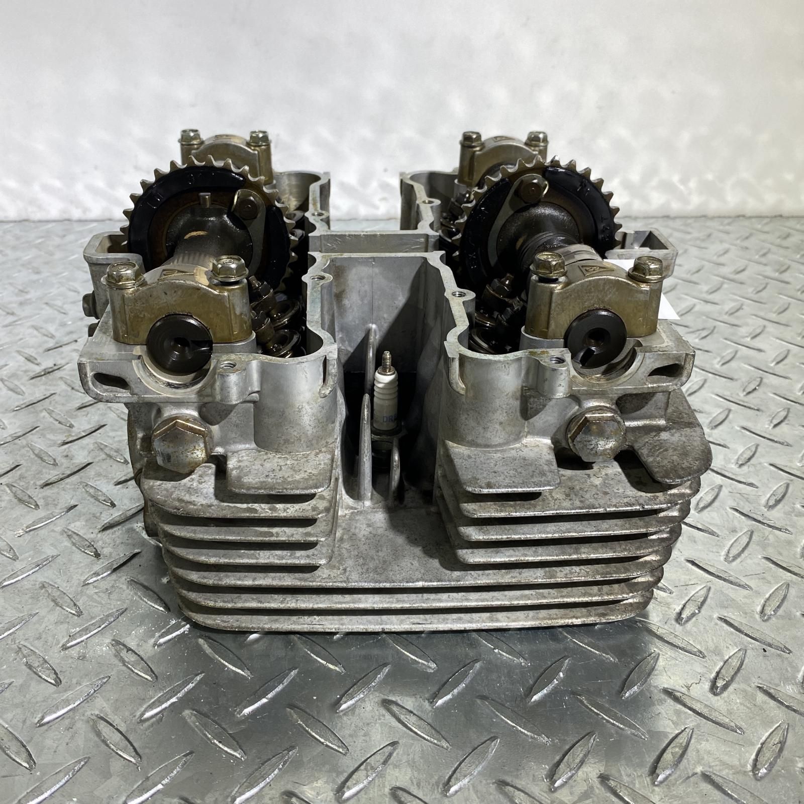 SUZUKI GSX400E シリンダーヘッド ASSY スズキ - メルカリ