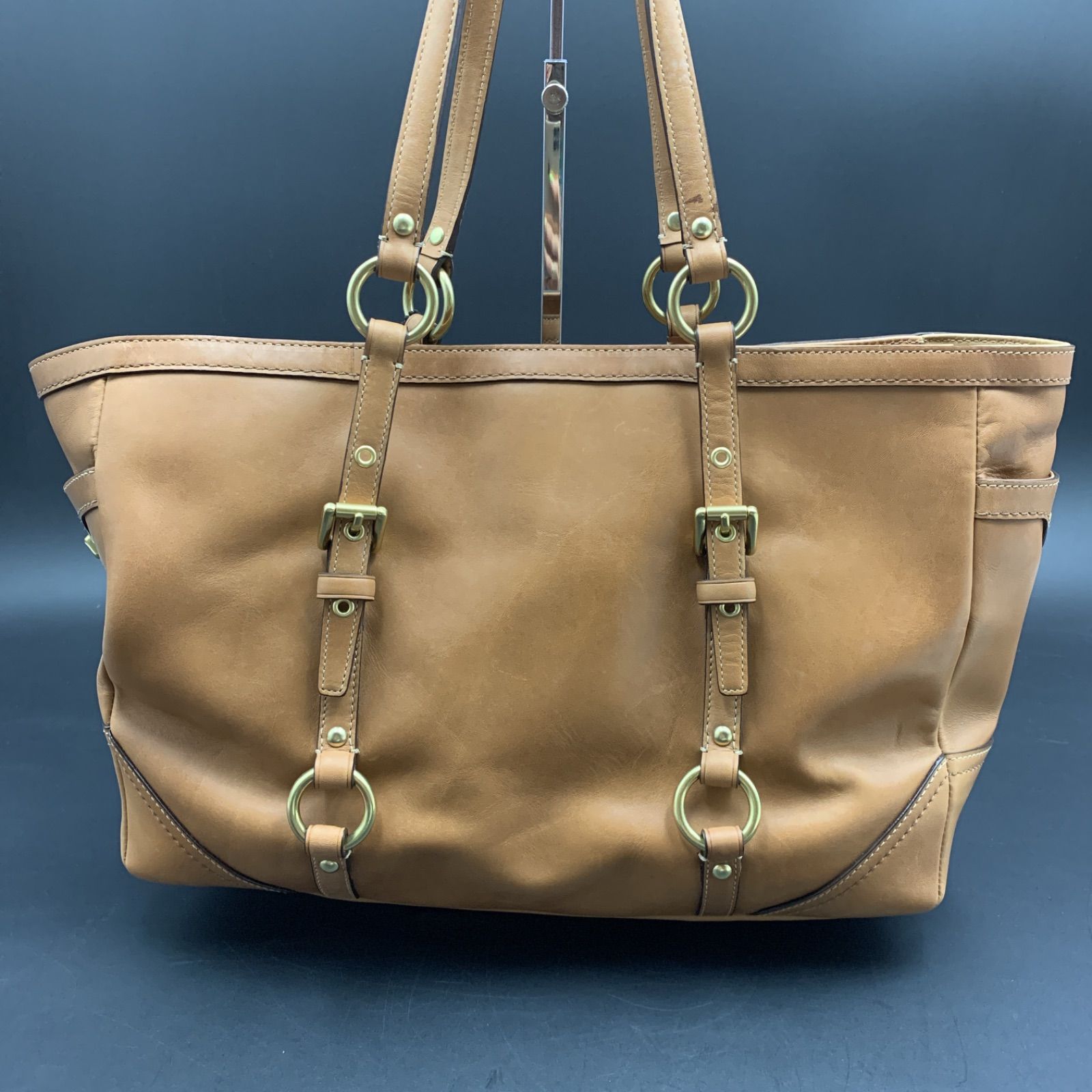 83 COACH コーチ レザー トートバッグ 10629 - メルカリ