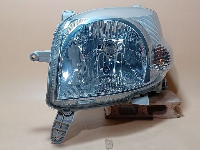 ☆ L235S エッセ ヘッドライト左右 KOITO100-51824 A ☆ エッセ L235S