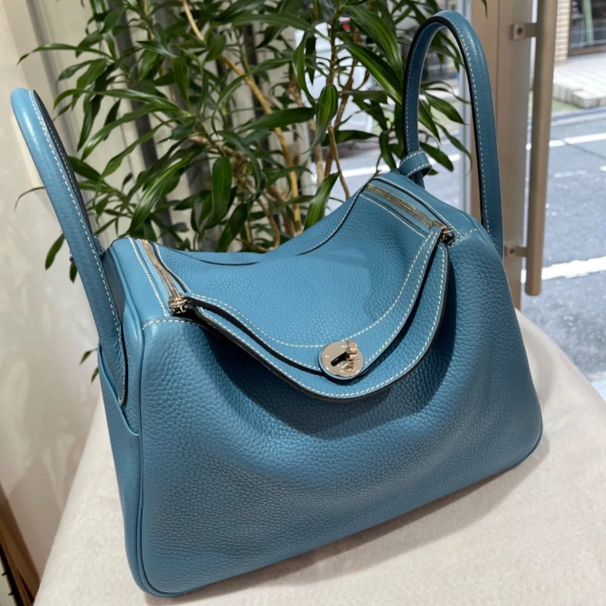 極美品】HERMES エルメス リンディ 30 トリヨンクレマンス 極美品】HERMES エルメス リンディ 30 トリヨンクレマンス