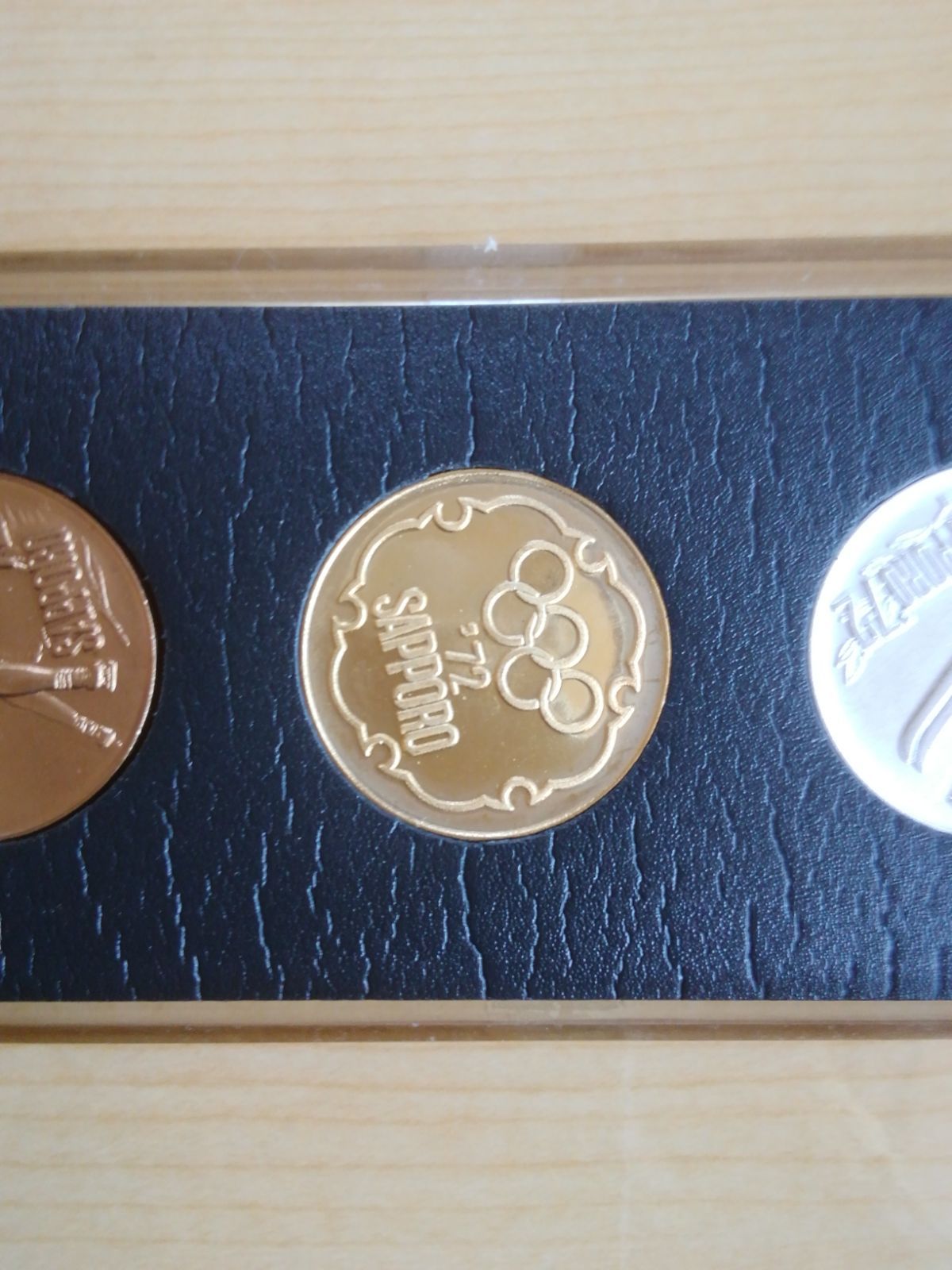 札幌オリンピック金銀銅メダルセット 1972年 第11回札幌オリンピック冬季大会記念メダル 1972年 金・銀
