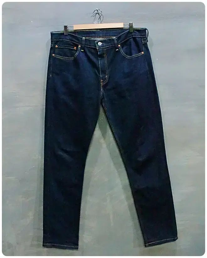 36 LEVI'S(リーバイス) 511 スリム ストレート デニム パンツ （ 20 %セール)