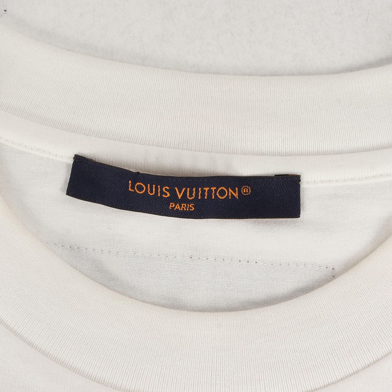 LOUIS VUITTON ルイヴィトン Tシャツ サイズ:M 23SS エンボス LV