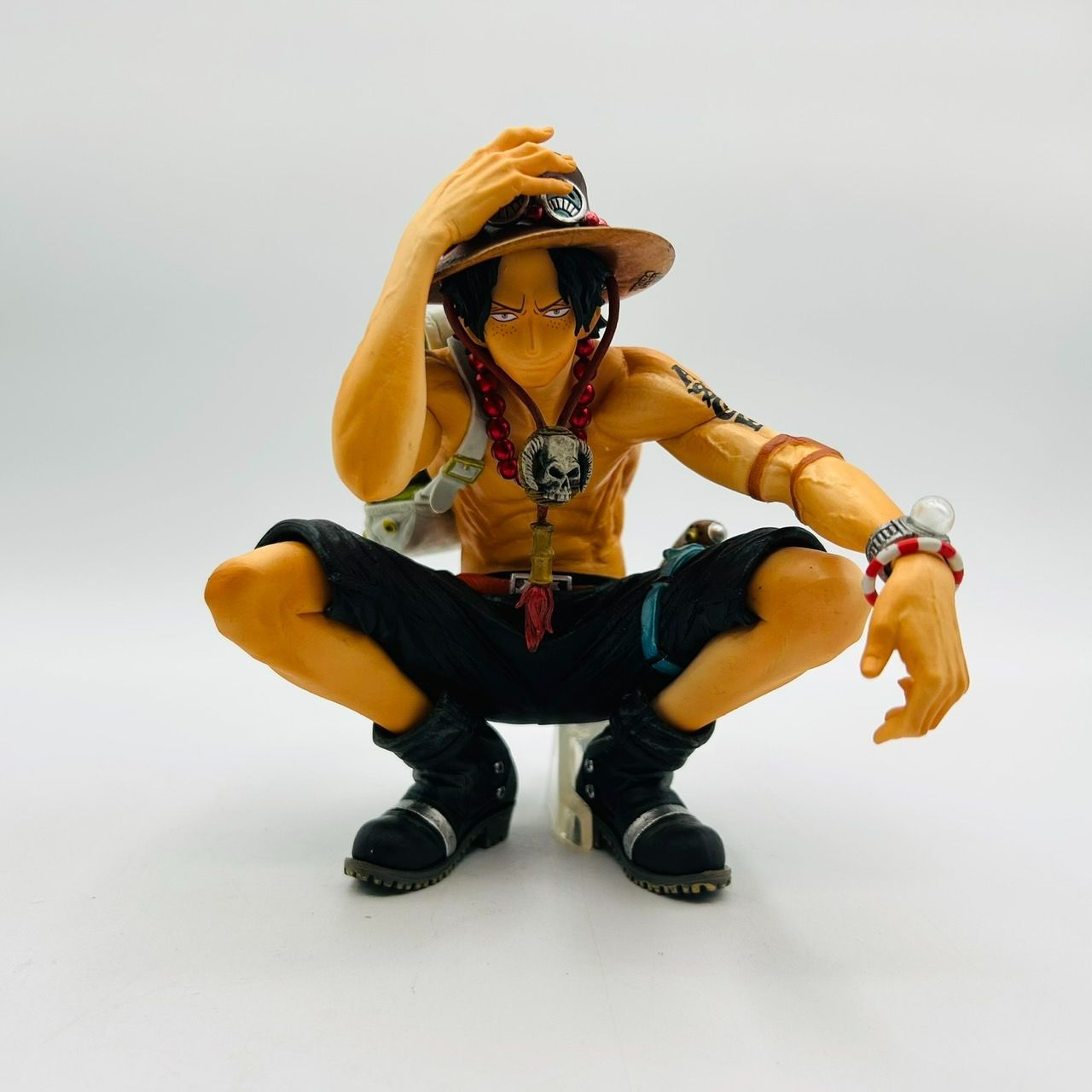 彩色王頂上決戦　ルフィ　フィギュア　ONE PIECE ワンピース　エース ワンピース KING OF ARTIST 彩色王頂上決戦 ver. ルフィ - メルカリ