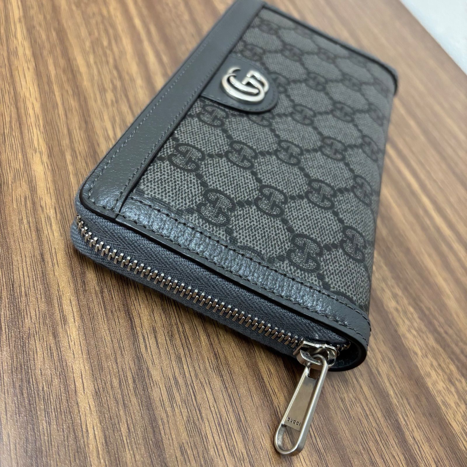 ◎【保管品】GUCCI グッチ GG 財布 長財布 レザー グレー ジップ